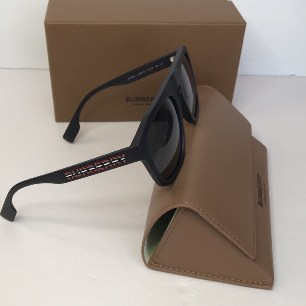 💯- Authentic New Sunglasses Burberry BE 4396 U 346487 Wren Matte Black Dark… - Picture 6 of 13